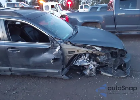 2011 Subaru Outback 2.5I Premium из США, поврежденный, VIN 4S4BRBGC5B3365460